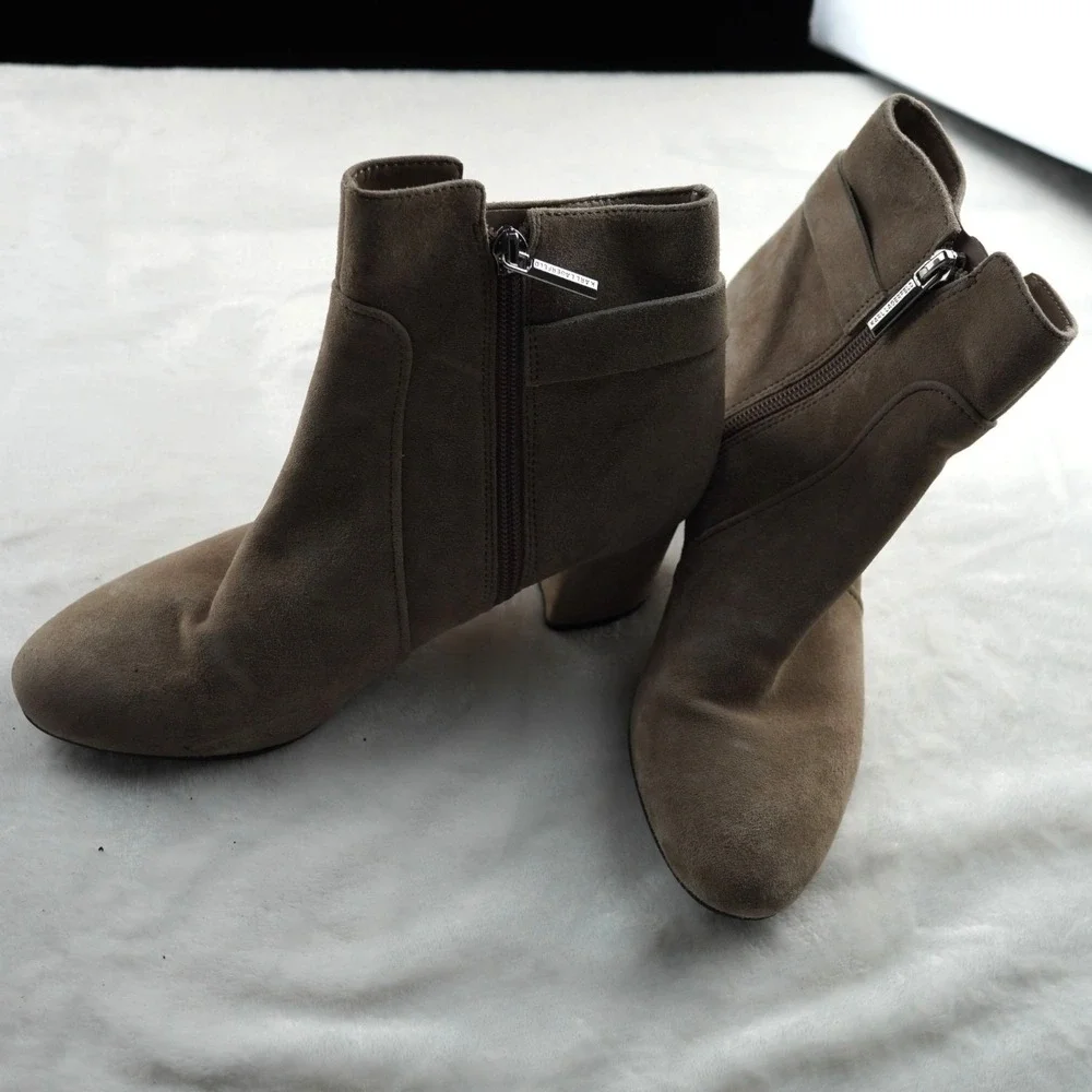 Karl Lagerfeld Paris Cosette Ankle Boots Women 6 Suede Buckle Block Heel Taupe